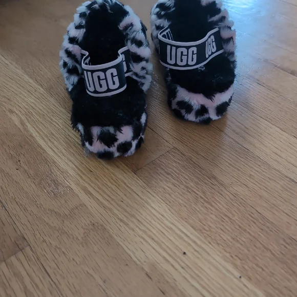 UGG Black and Pink Fuzzy Slippers - Picture 2 of 4